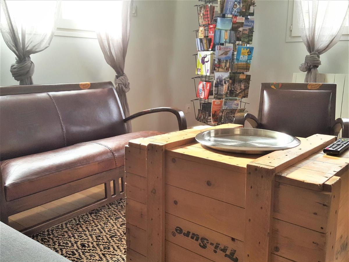 Guest House " Gite L'Atelier Du 6"- Calme - Jardin Тур Екстериор снимка